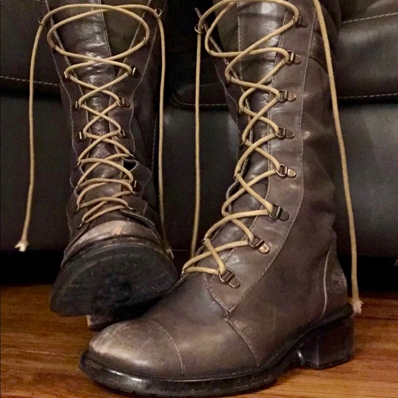 seven for all mankind boots